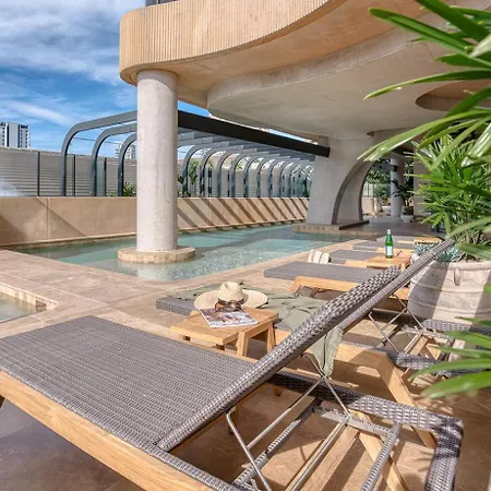 Oceanview Luxury Broadbeach 2 Bedroom Gold Coast Exterior photo